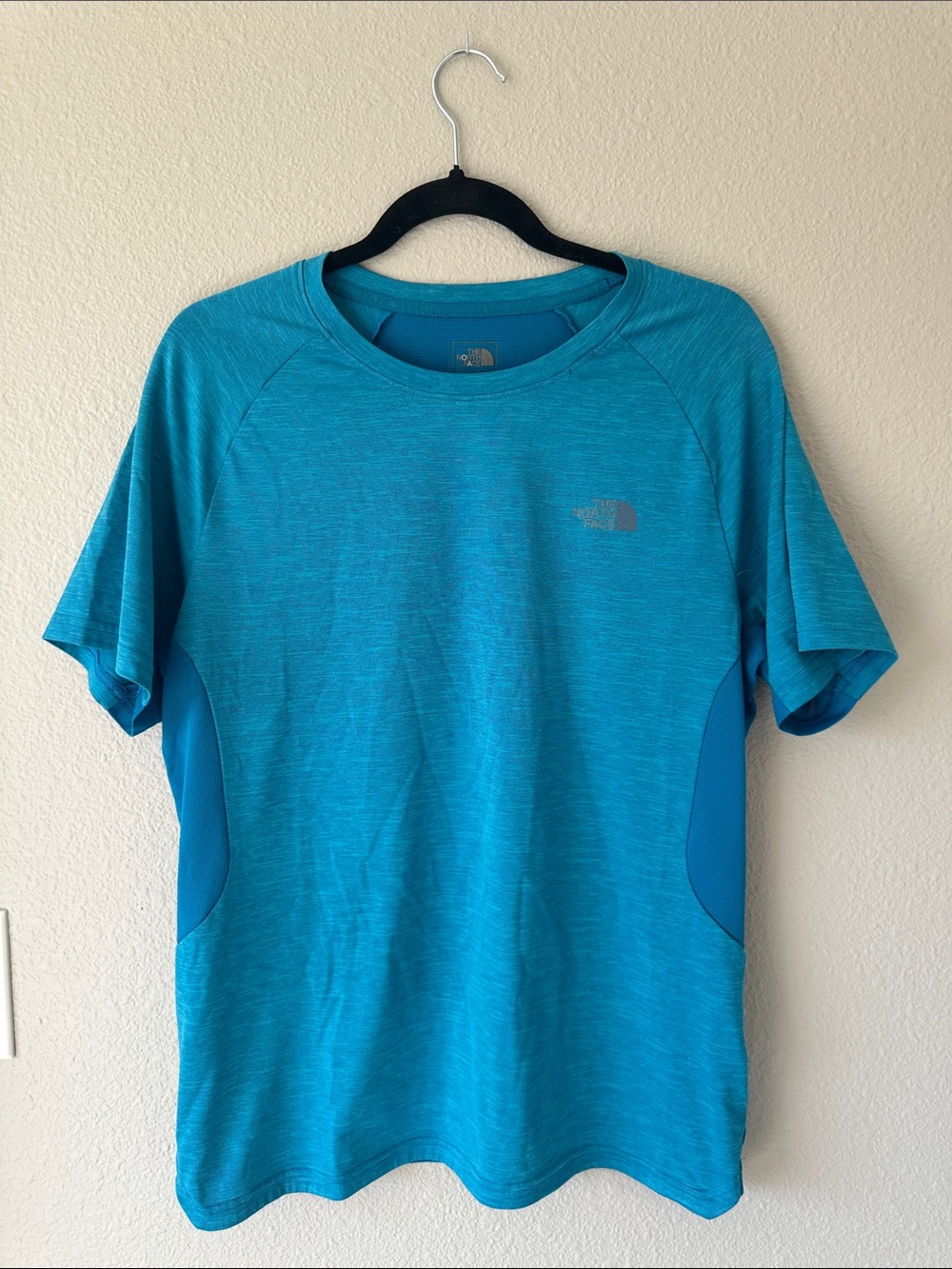The North Face Men’s Short Sleeve Performance Tee — Turquoise Blue